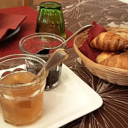 La Fleur De Lys Bed & Breakfast